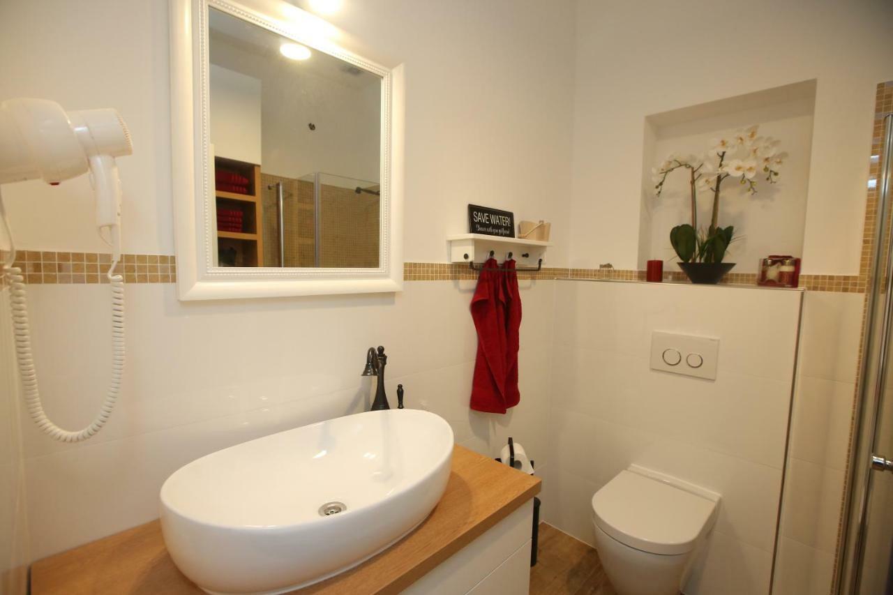 Апартаменты Apartman Delux Brkic Лозовац Экстерьер фото