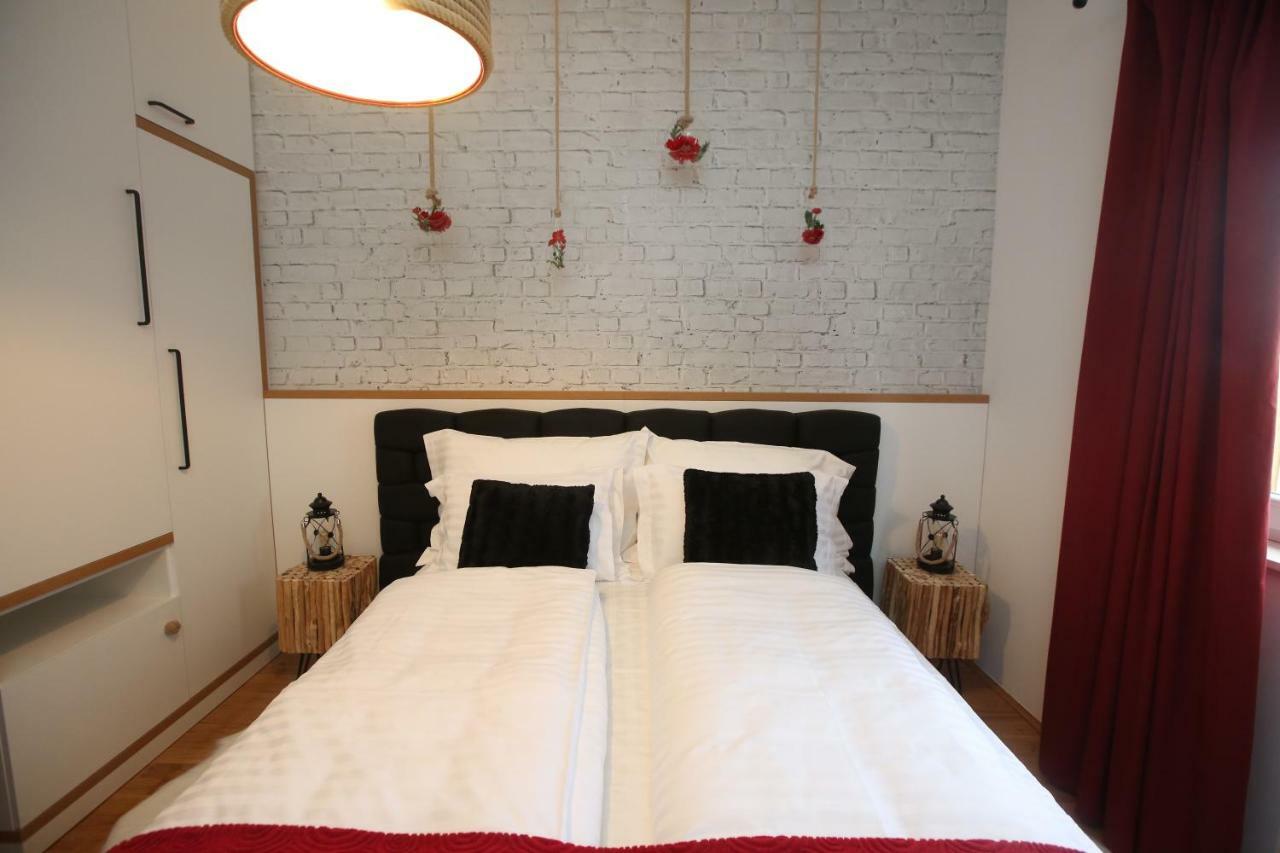 Апартаменты Apartman Delux Brkic Лозовац Экстерьер фото